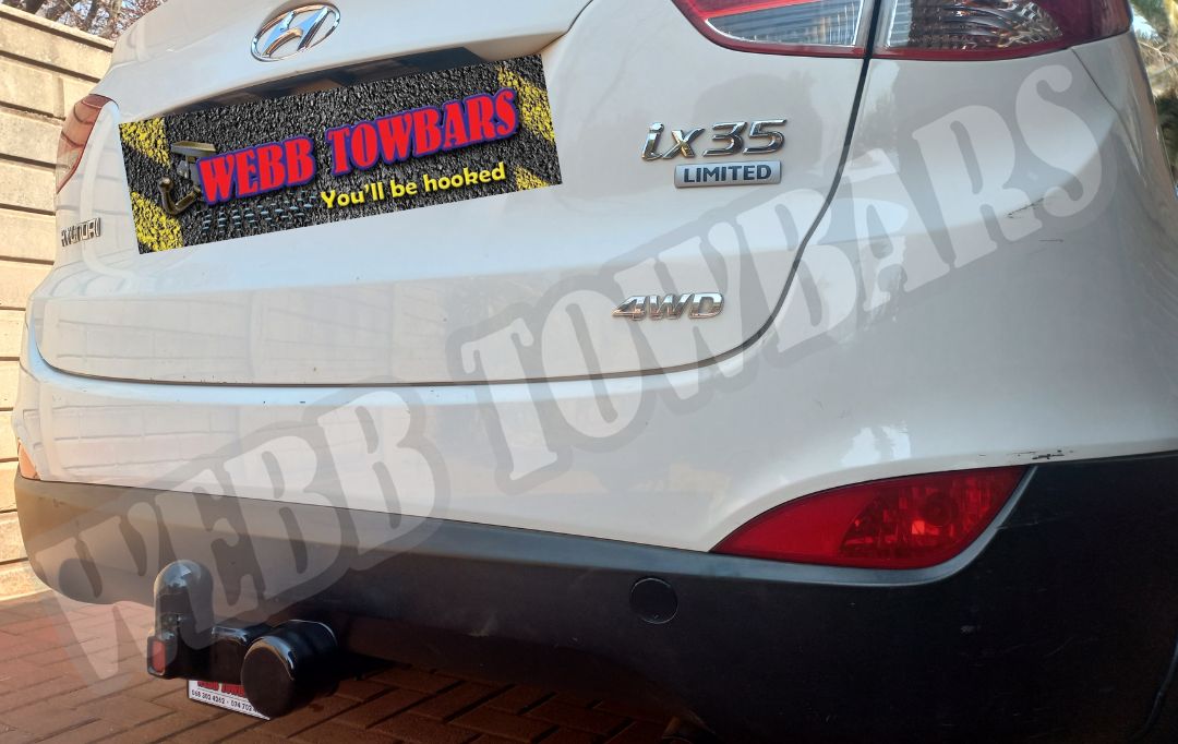 Hyundai ix35 equipped with a Standard Towbar, expertly manufactured and fitted by Webb Towbars in Gauteng, South Africa, for reliable towing performance.