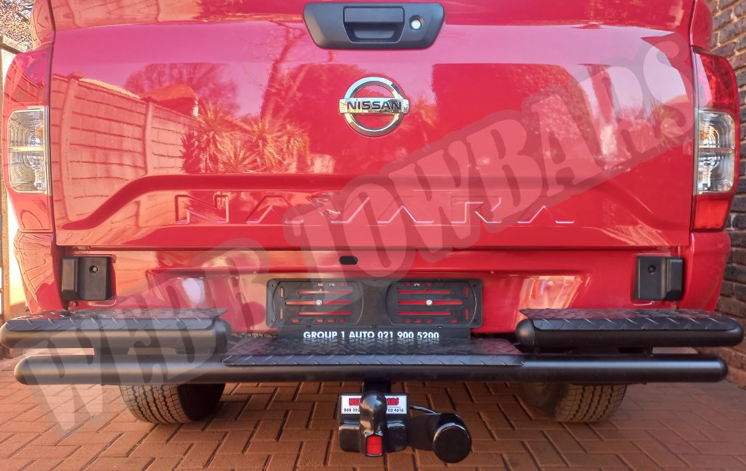 Nissan Navara equipped with a double tube and step towbar, expertly manufactured and fitted by Webb Towbars in Gauteng, South Africa for enhanced towing capability and convenience.