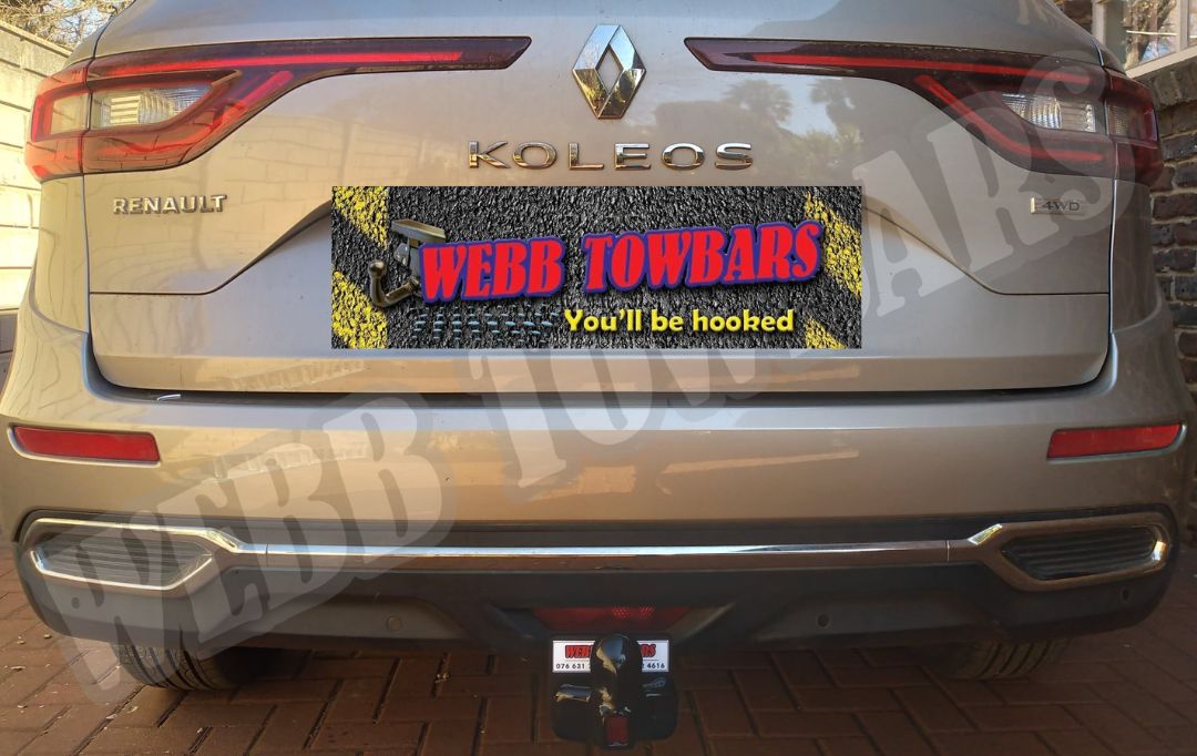 Renault Koleos featuring a Detachable Towbar, expertly designed and installed by Webb Towbars in Gauteng, South Africa for enhanced towing flexibility.