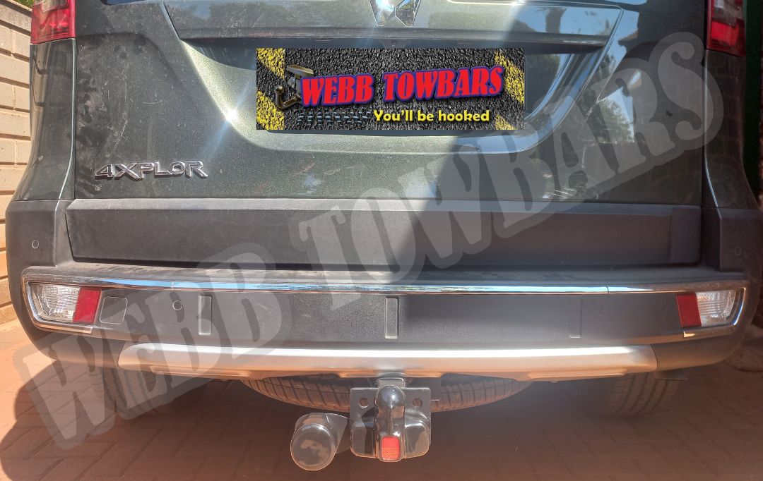 Mahindra Scorpio 4Xplor fitted with a standard towbar, manufactured and installed by Webb Towbars in Gauteng, South Africa for dependable towing performance.