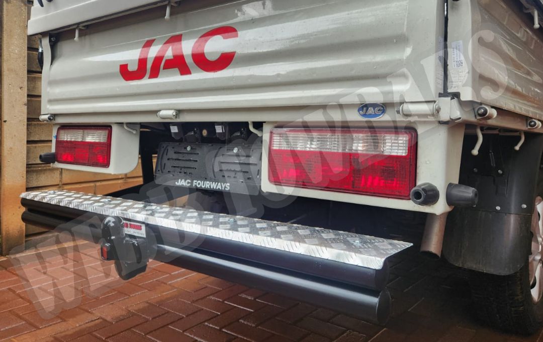 Webb Towbars JAC Motors X200 double tube and step towbar manufactured and fitted in Gauteng South Africa