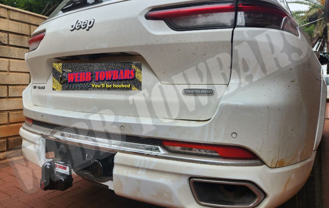 Webb Towbars Jeep Grand Cherokee detachable towbar with concealed cover neat finish manufactured and fitted in Gauteng South Africa